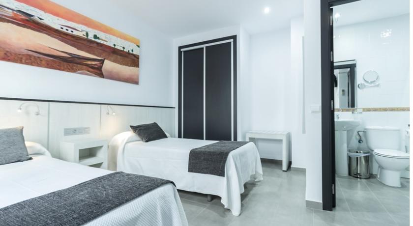 Hostal El Yunque Conil De La Frontera Zimmer foto